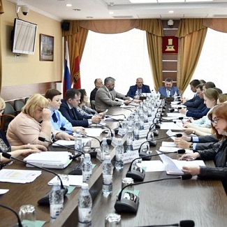Состоялось заседание комитета по госустройству и местному самоуправлению