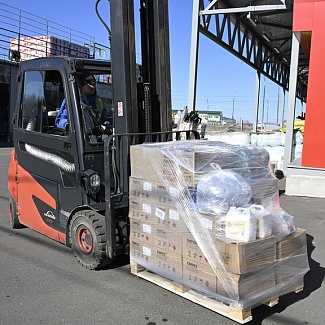 Из Тверской области направлены гуманитарный груз в город Бердянск и мототехника в зону специальной военной операции