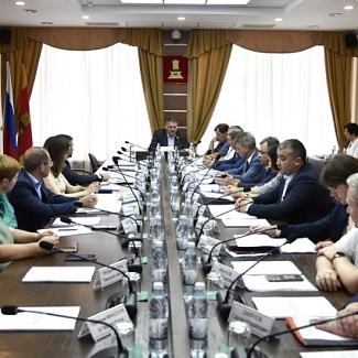 Постоянный комитет по транспорту и жилищно-коммунальному комплексу рассмотрел исполнение бюджета региона за 2022 год