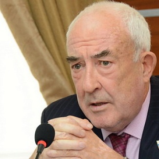 Законы на перспективу и по конкретному поводу