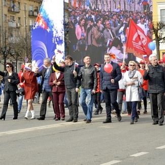 Тверь встретила Первомай праздничной демонстрацией