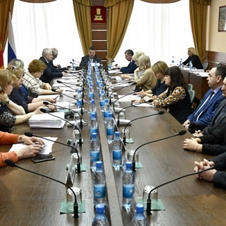 Депутаты обсудили доклад о деятельности Уполномоченного по правам человека в Тверской области