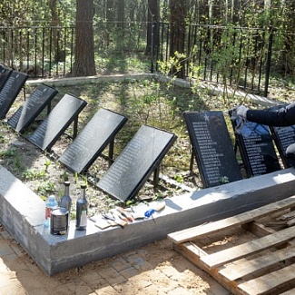 Братская могила приведена в порядок