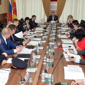 В комитете по экономике обсудили итоги работы инвестиционных фондов