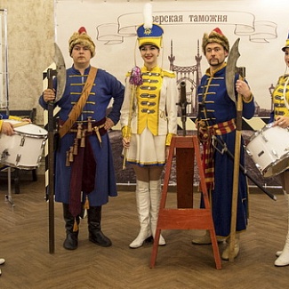 25-летний миг многовековой истории