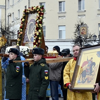 В Твери прошел Крестный ход с иконой Казанской Божией Матери