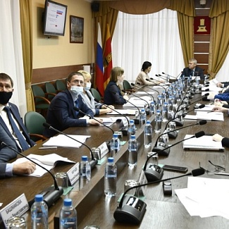 Комитет Законодательного Собрания по экономической политике и предпринимательству рассмотрел прогноз социально-экономического развития Тверской области