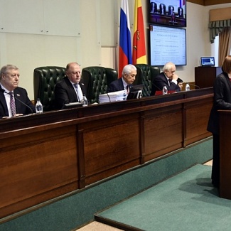 Законодательное Собрание приняло в первом чтении областной бюджет на ближайшие три года