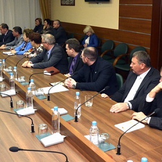 Вице-спикер Государственной Думы Владимир Васильев провёл встречу с членами фракции «Единая Россия»