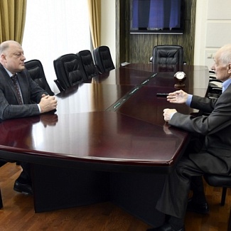 Сергей Голубев встретился с Валерием Корешковым