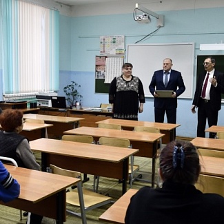 В Оленинском муниципальном округе в 2022 году реализовано более 10 программ по благоустройству и ремонту дорог