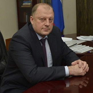 Сверять планы с запросами людей