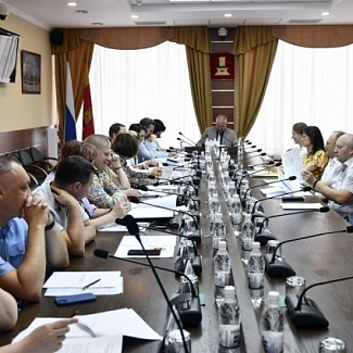 Состоялось заседание комитета по экономической политике и предпринимательству