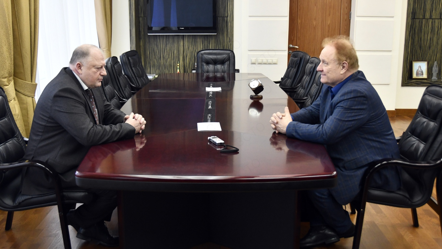 Сергей Голубев провел рабочую встречу с директором-художественным руководителем Тверской академической областной филармонии Владимиром Беловым