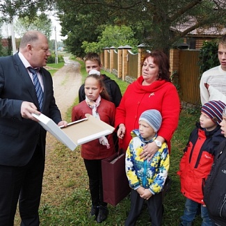 Старицкий район: предложения от аграриев, новая набережная и дом для многодетной семьи
