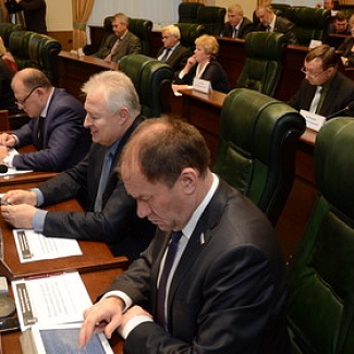 Бюджет области на 2015 год прошёл публичные слушания