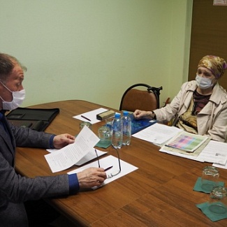 В Законодательном Собрании возобновился личный приём граждан