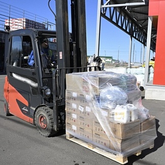 Из Тверской области направлены гуманитарный груз в город Бердянск и мототехника в зону специальной военной операции