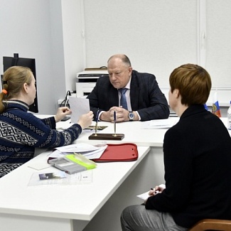 Сергей Голубев провёл приём граждан в Штабе общественной поддержки «Единой России»