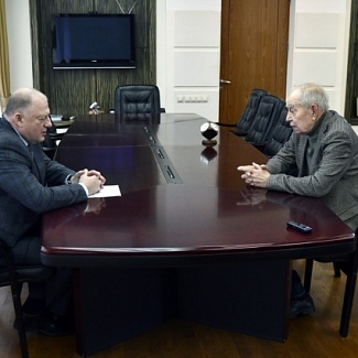 Сергей Голубев провёл рабочую встречу с Валентином Гулаковым